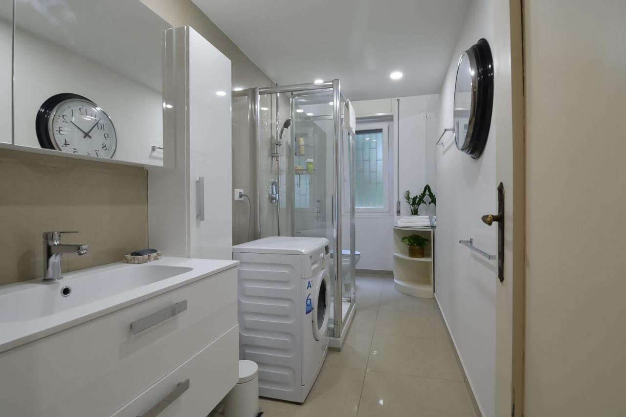 Milano Lights Hotel Luaran gambar